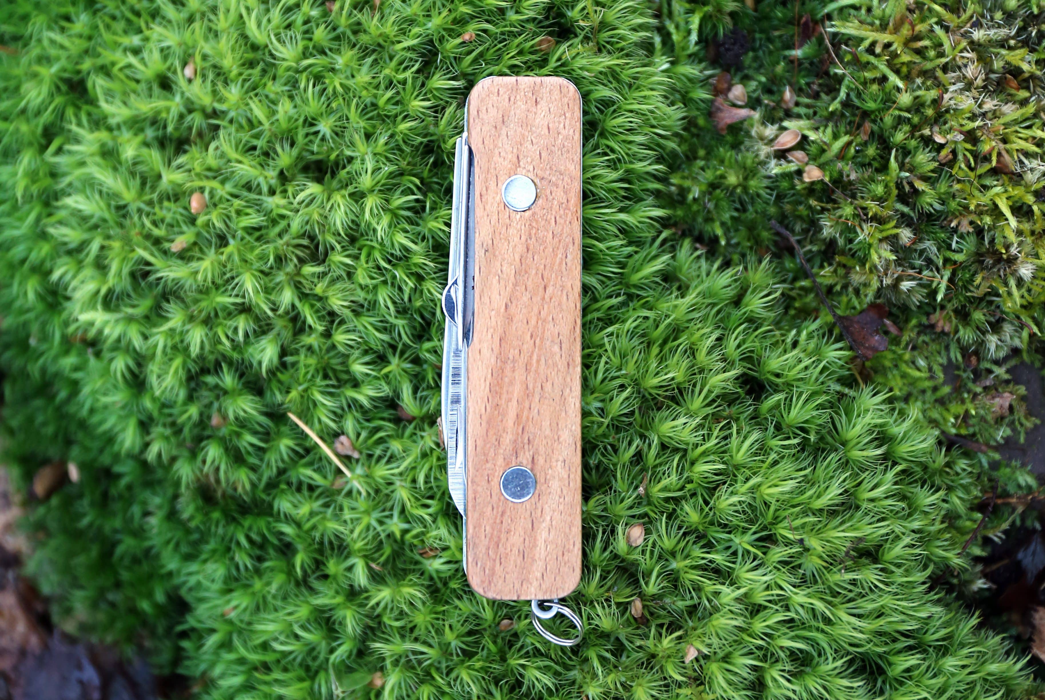Huckleberry First Pocket Knife Make it with Words