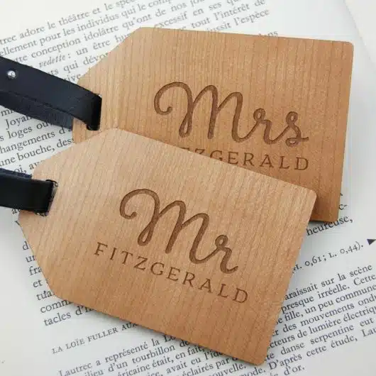 ﻿Personalised Wedding gift, personalised engagement gifts, personalised anniversary gifts engraved wooden Mr and Mrs luggage tags